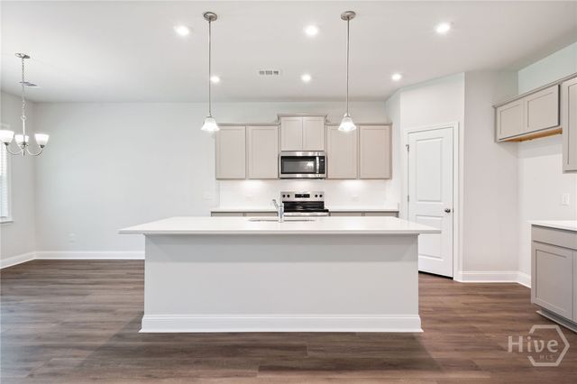 228 Monterey Loop, Richmond Hill, GA 31324