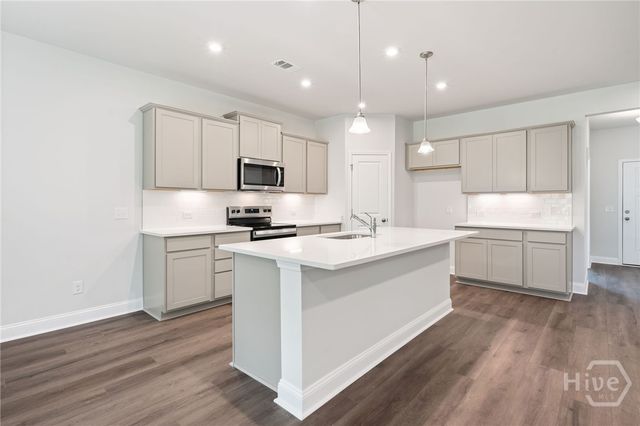 228 Monterey Loop, Richmond Hill, GA 31324