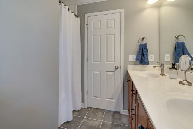 133 Durham Ct, Murfreesboro, TN 37128