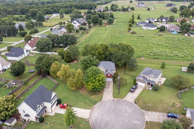 133 Durham Ct, Murfreesboro, TN 37128