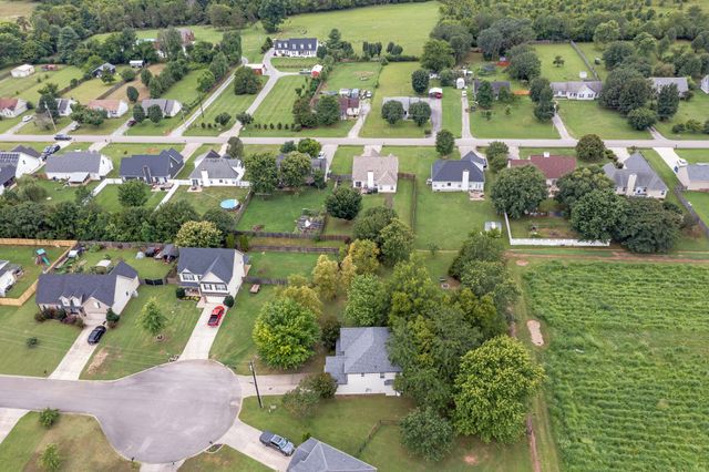 133 Durham Ct, Murfreesboro, TN 37128
