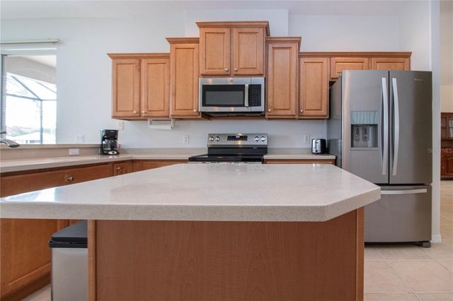 267 HERITAGE ISLES WAY, Bradenton, FL 34212