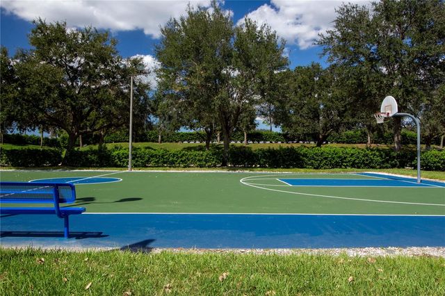 267 HERITAGE ISLES WAY, Bradenton, FL 34212