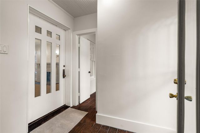 1210 Hawthorne Street, Houston, TX 77006