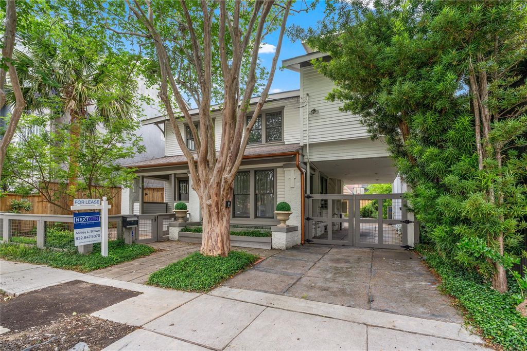 1210 Hawthorne Street, Houston, TX 77006