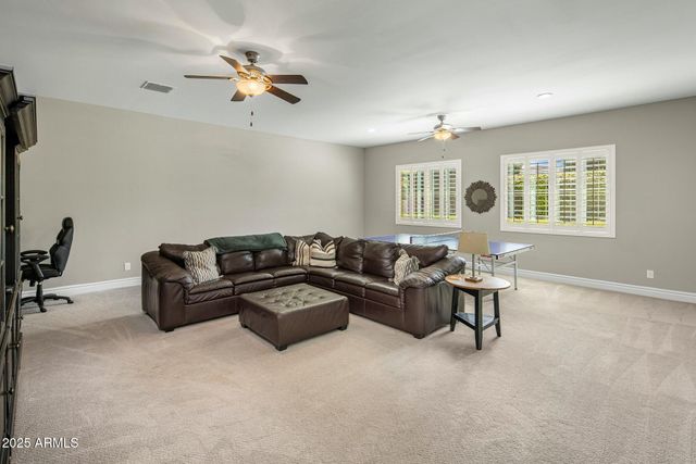 2051 E ARIS Drive, Gilbert, AZ 85298