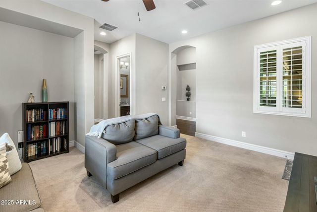 2051 E ARIS Drive, Gilbert, AZ 85298