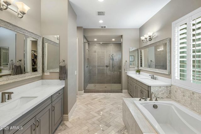 2051 E ARIS Drive, Gilbert, AZ 85298