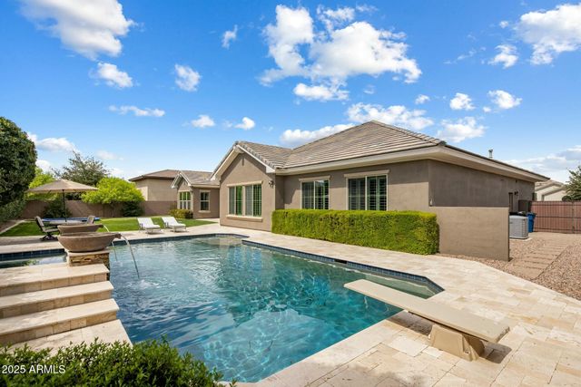 2051 E ARIS Drive, Gilbert, AZ 85298