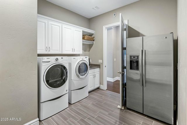 2051 E ARIS Drive, Gilbert, AZ 85298