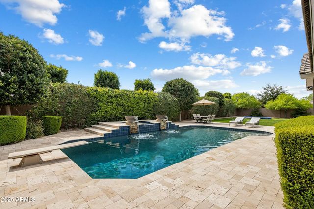 2051 E ARIS Drive, Gilbert, AZ 85298