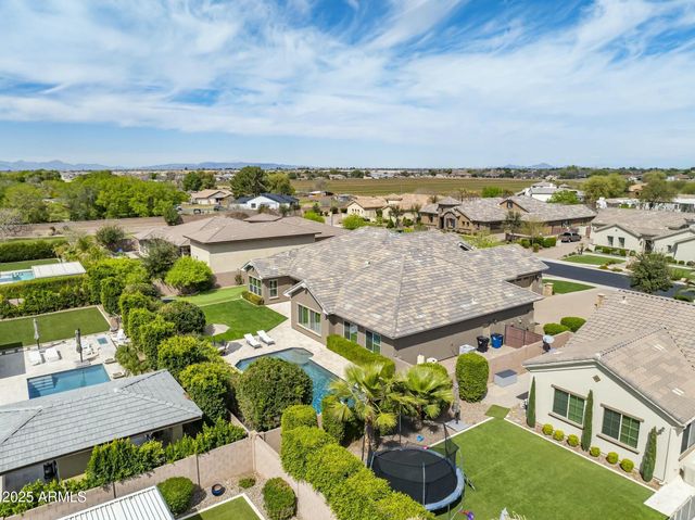 2051 E ARIS Drive, Gilbert, AZ 85298