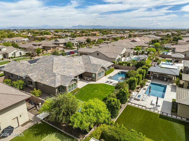 2051 E ARIS Drive, Gilbert, AZ 85298