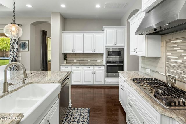 2051 E ARIS Drive, Gilbert, AZ 85298