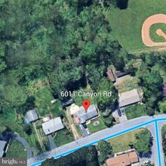 6011 CANYON RD, Harrisburg, PA 17111