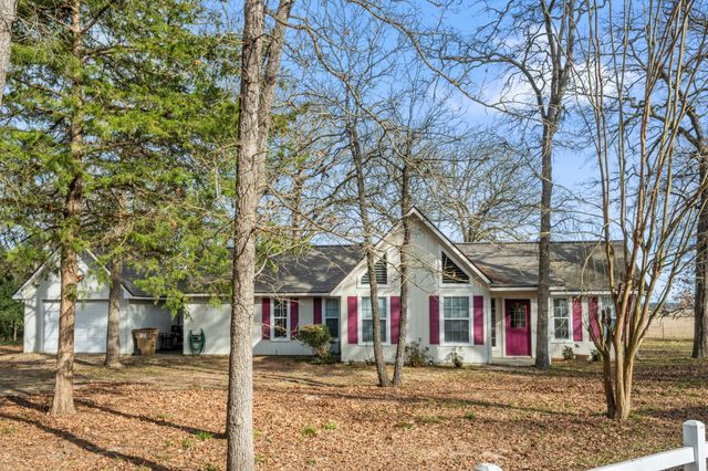 133 Valleywood Glen, Holly Lake Ranch, TX 75765