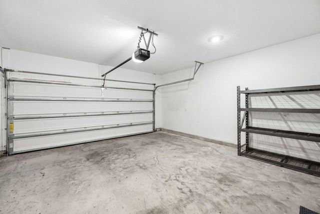 16 Woodsorrel Street, Freeport, FL 32439