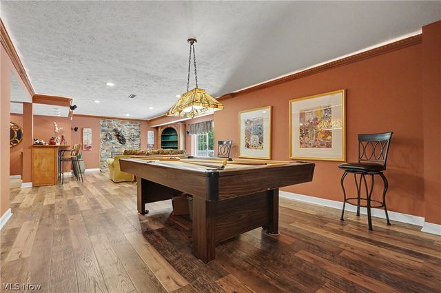 6165 Loch Lomond Court, Solon, OH 44139