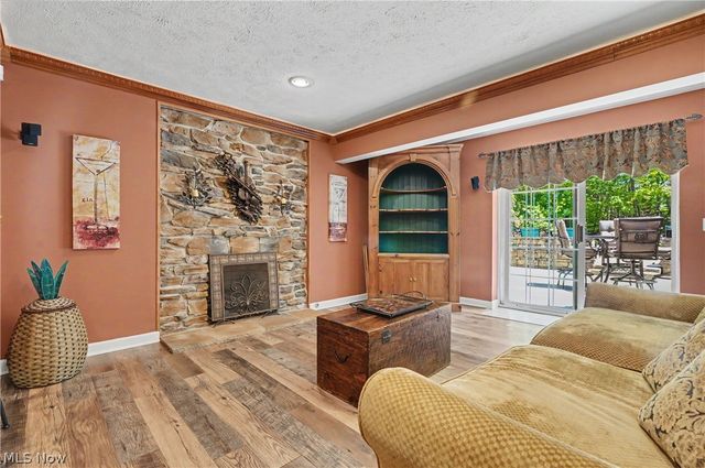 6165 Loch Lomond Court, Solon, OH 44139