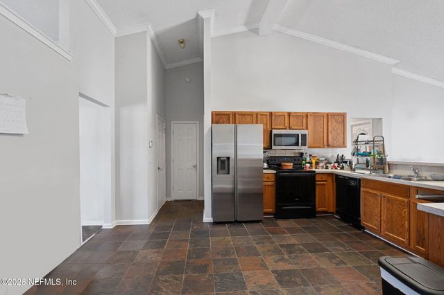 382 KEY WEST Drive, Jacksonville, FL 32225