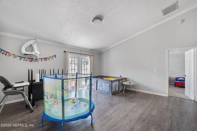 382 KEY WEST Drive, Jacksonville, FL 32225