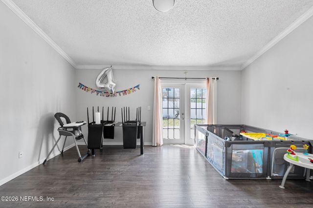 382 KEY WEST Drive, Jacksonville, FL 32225