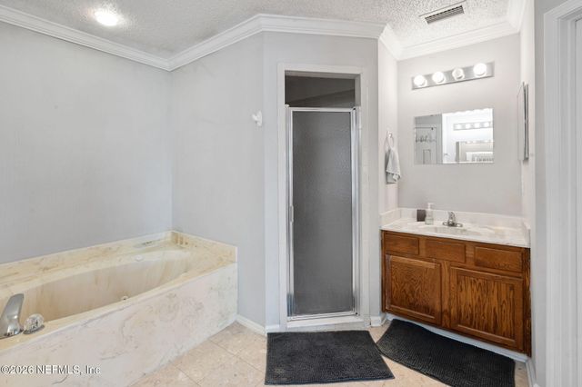 382 KEY WEST Drive, Jacksonville, FL 32225