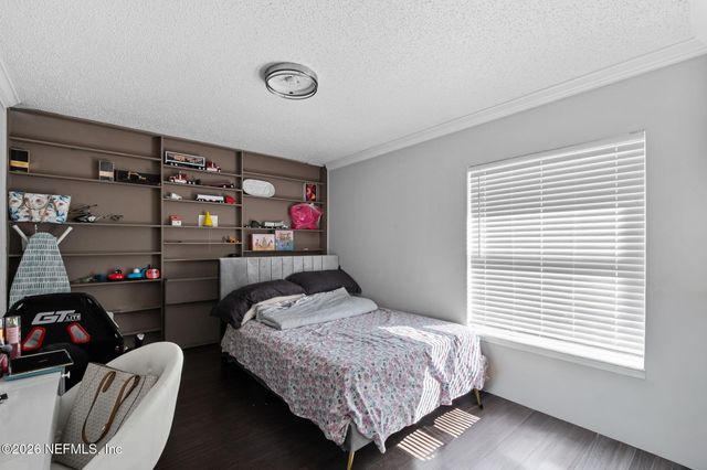 382 KEY WEST Drive, Jacksonville, FL 32225