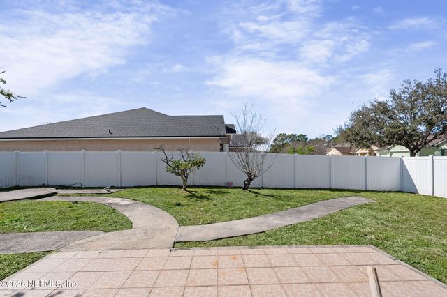 382 KEY WEST Drive, Jacksonville, FL 32225