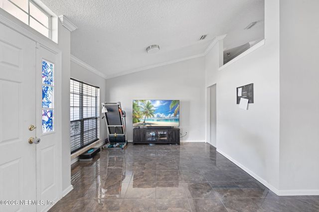 382 KEY WEST Drive, Jacksonville, FL 32225