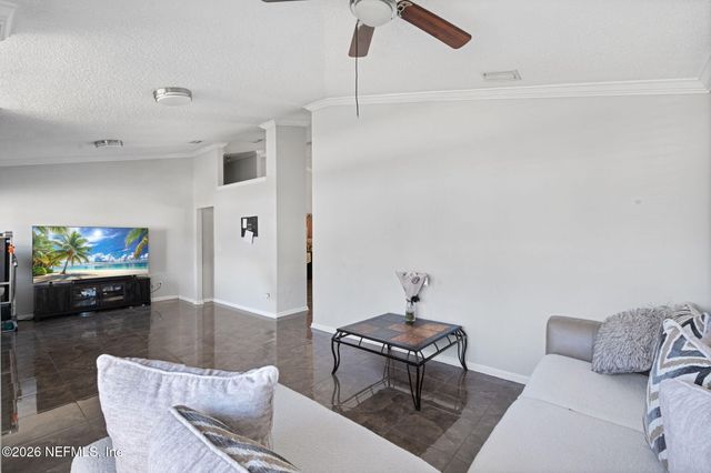 382 KEY WEST Drive, Jacksonville, FL 32225