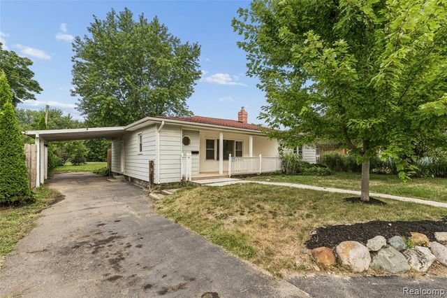 59 N Lynn Avenue, Waterford, MI 48328