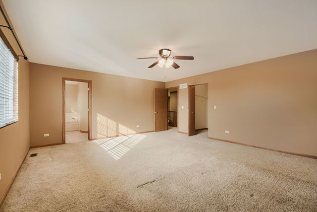 7300 Yorkshire Street, Joliet, IL 60431