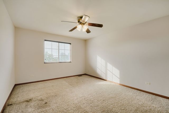 7300 Yorkshire Street, Joliet, IL 60431