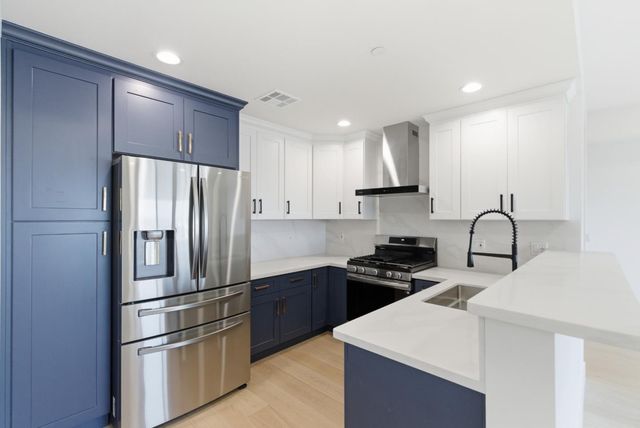 560 El Camino Real 206, San Carlos, CA 94070