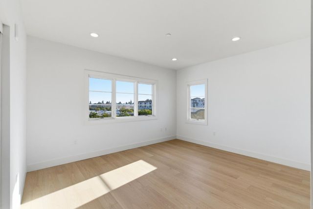 560 El Camino Real 206, San Carlos, CA 94070