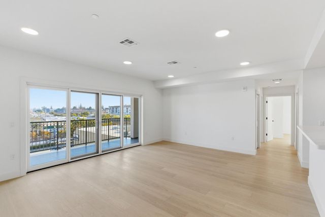 560 El Camino Real 206, San Carlos, CA 94070