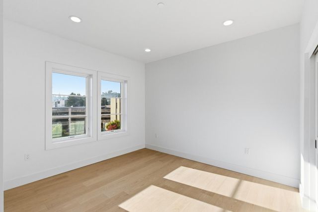 560 El Camino Real 206, San Carlos, CA 94070