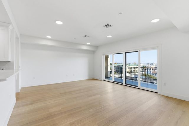 560 El Camino Real 206, San Carlos, CA 94070