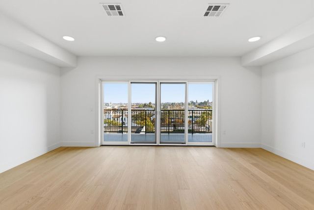 560 El Camino Real 206, San Carlos, CA 94070