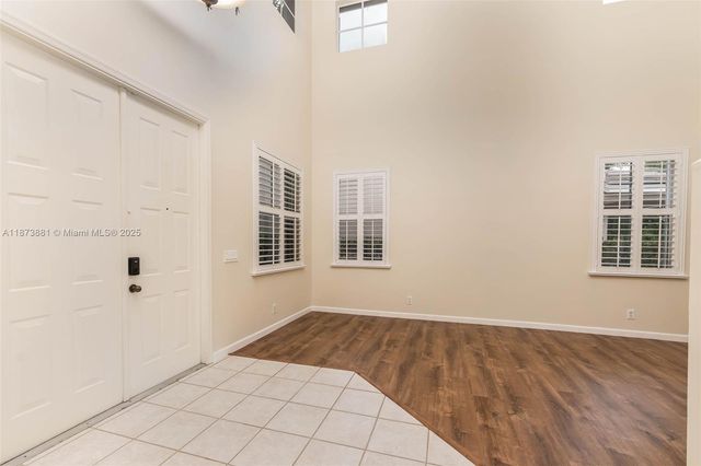 3844 W Falcon Ridge Cir, Weston, FL 33331