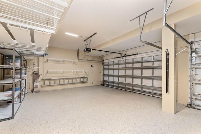 3844 W Falcon Ridge Cir, Weston, FL 33331