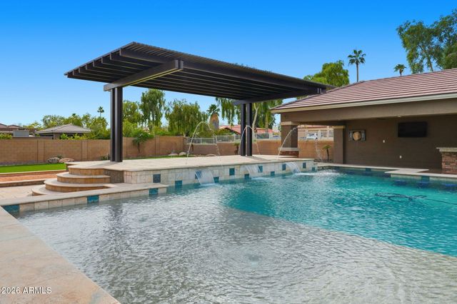 12823 W KEIM Drive, Litchfield Park, AZ 85340