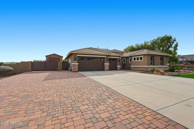 12823 W KEIM Drive, Litchfield Park, AZ 85340