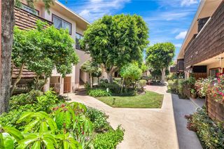 5349 Newcastle 56, Encino, CA 91316