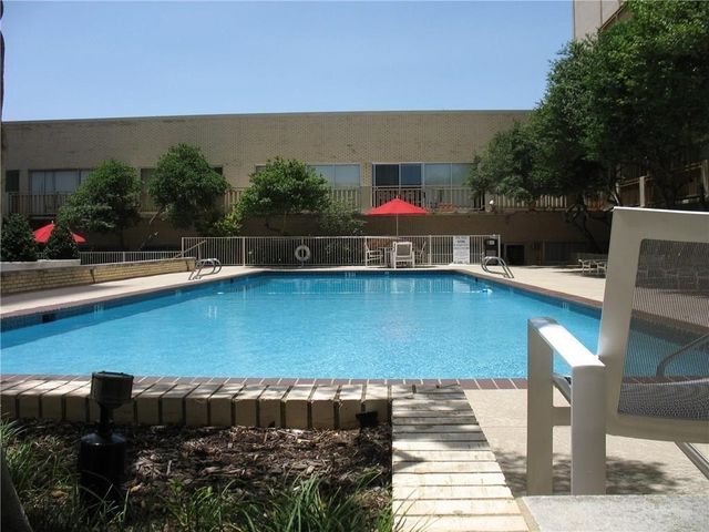 6211 W Northwest Highway G112, Dallas, TX 75225