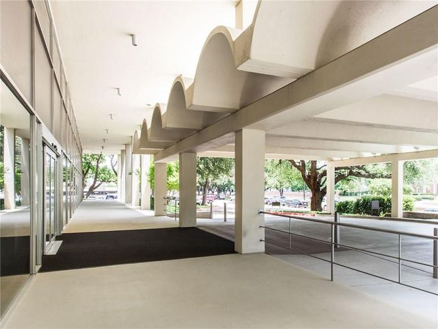 6211 W Northwest Highway G112, Dallas, TX 75225