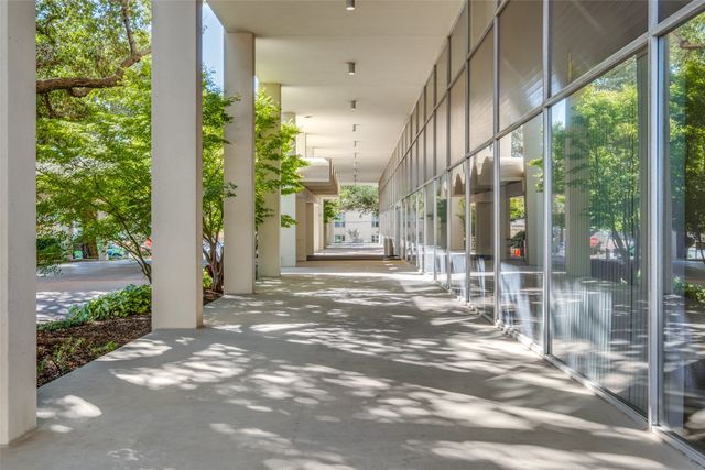 6211 W Northwest Highway G112, Dallas, TX 75225