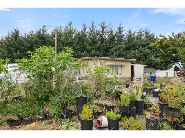 -1 Se TRUBEL Rd, Sandy, OR 97055