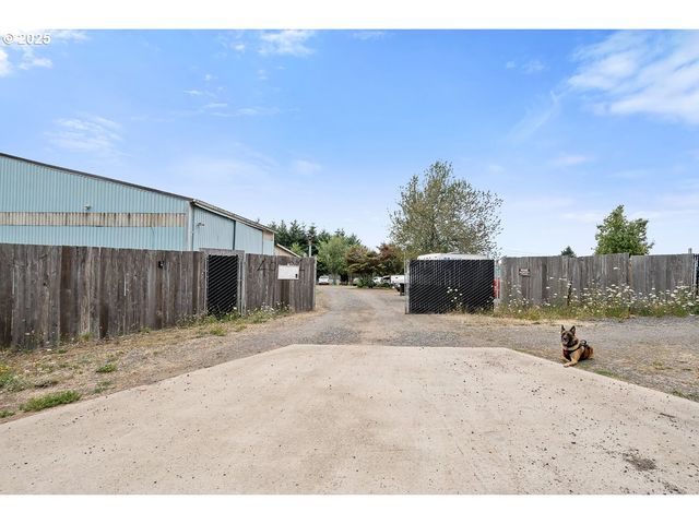 -1 Se TRUBEL Rd, Sandy, OR 97055